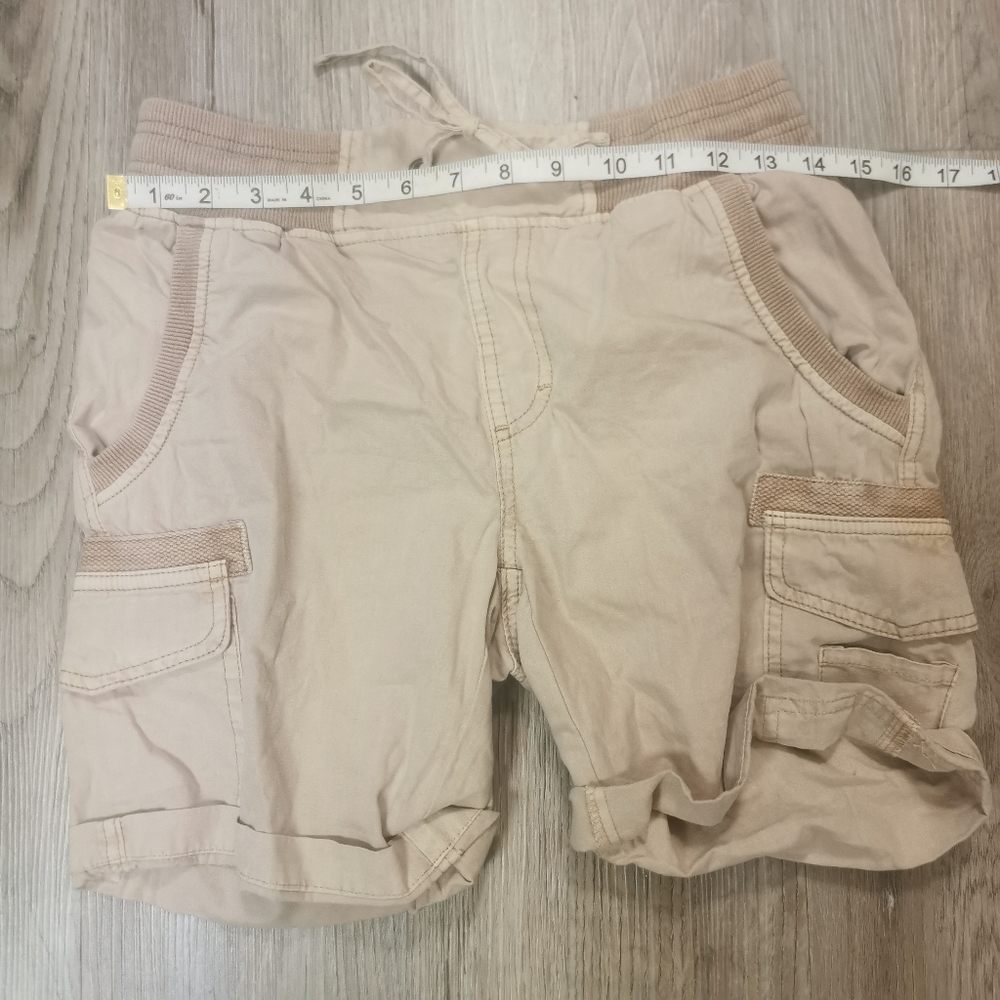 Nwot, Swell, drawstring beige shorts, small